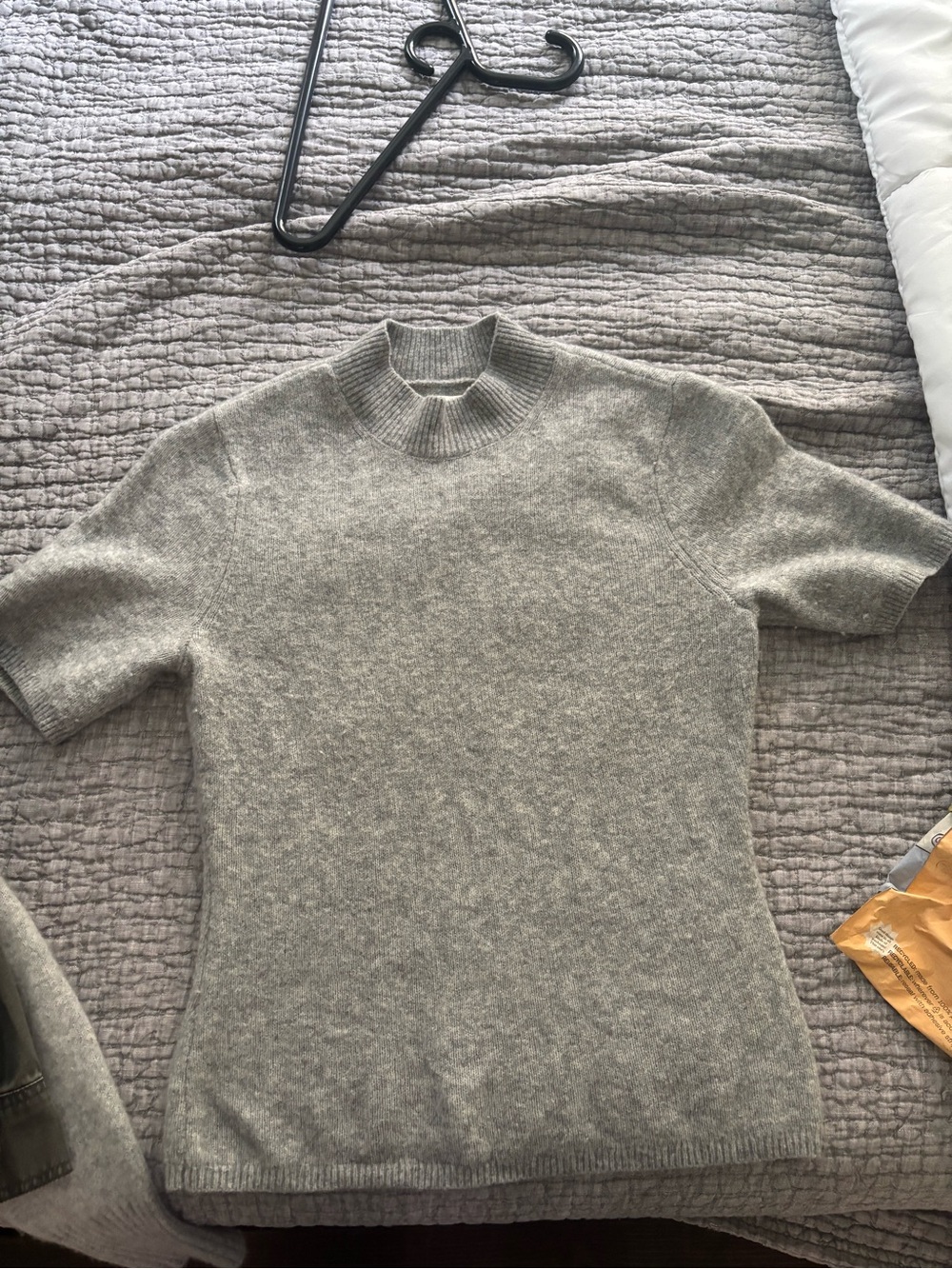 Abercrombie Merino Woolf Blend Short-Sleeve Grey Knit Sweater